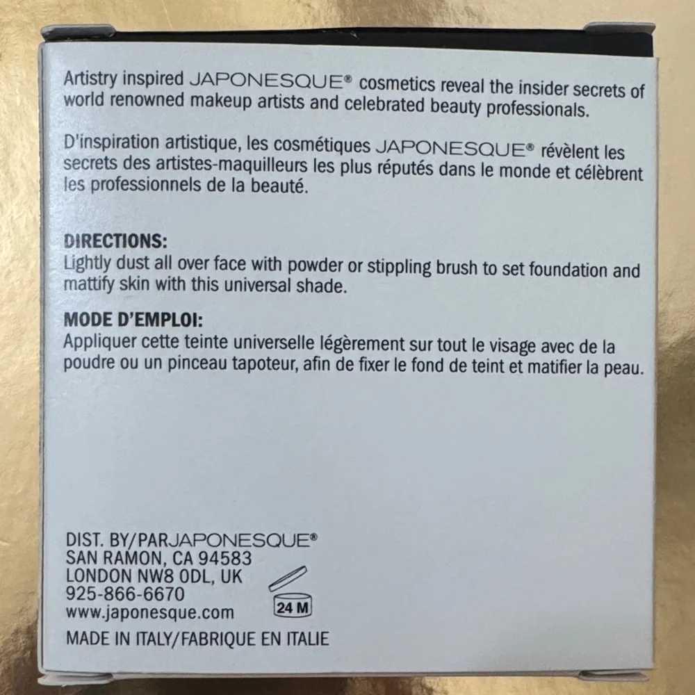 Japonesque Velvet Touch Finishing Powder Shade 3 medium and Free brush